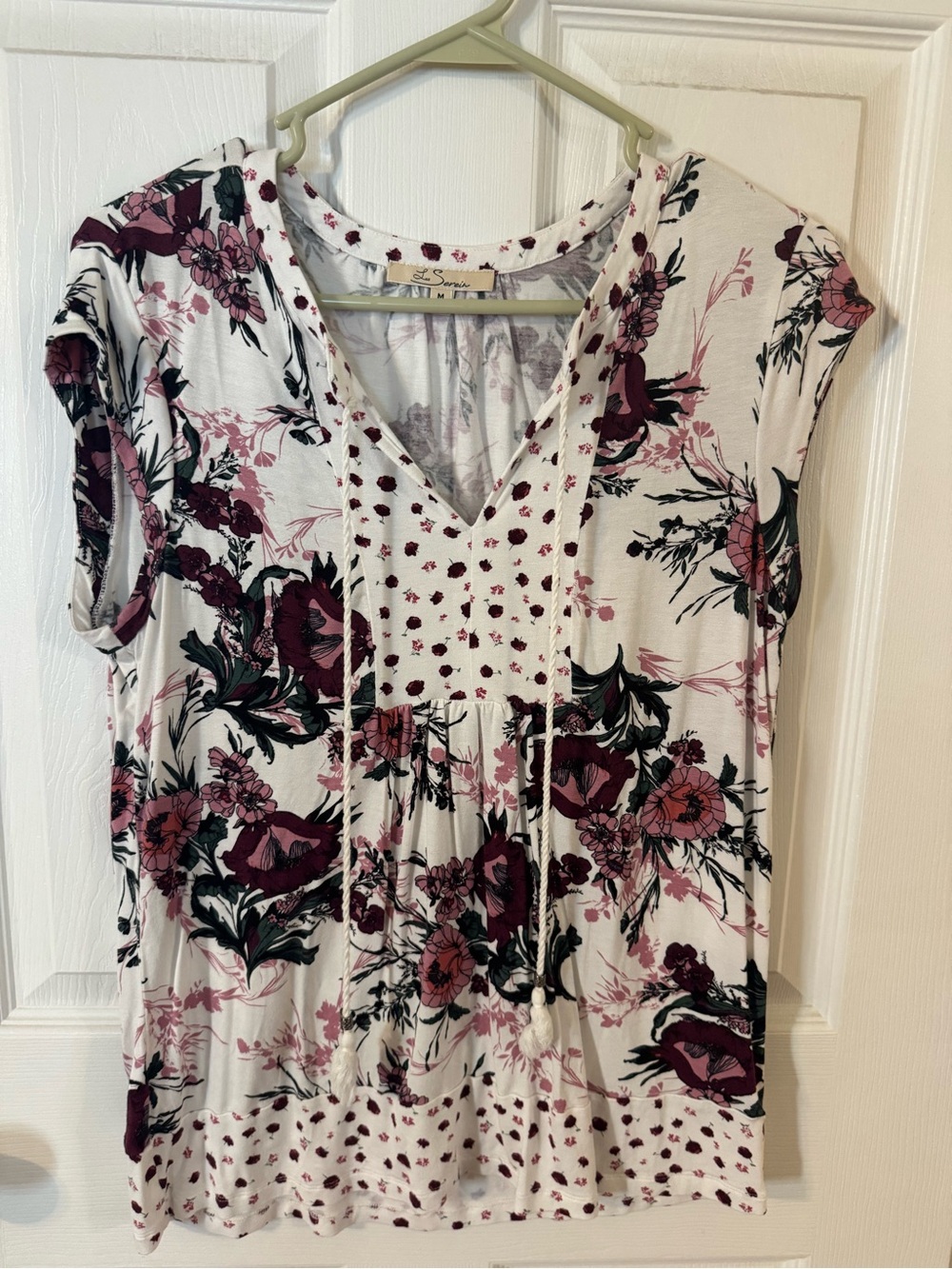 Floral V-Neck Short Sleeve Top - White with Plum Floral